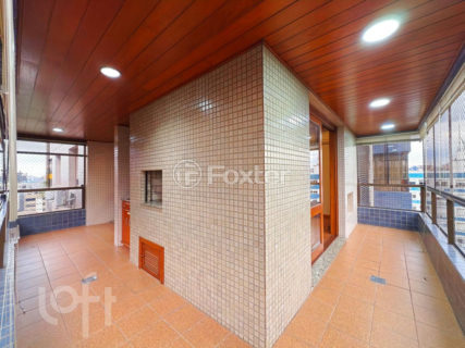 Image 9 - 866271
