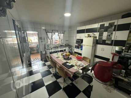 Image 1 - 866395