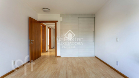Image 24 - 866503
