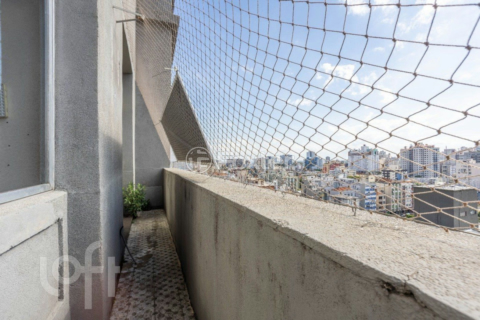 Image 30 - 866518