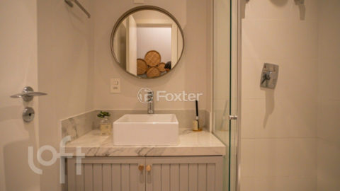 Image 33 - 866665
