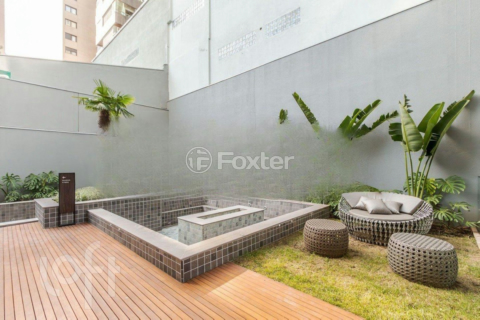 Image 24 - 866692