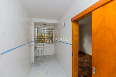 Image 36 - 866799