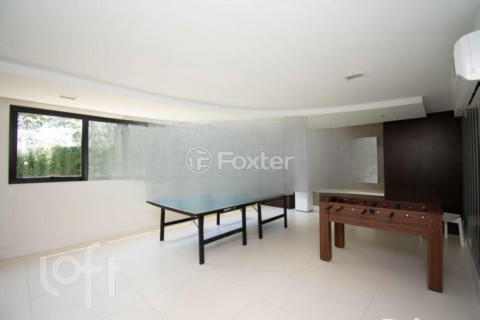 Image 30 - 866941