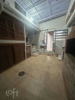 Image 24 - 867332