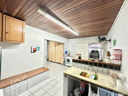 Image 34 - 867661