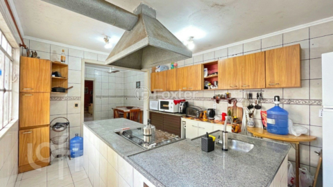 Image 23 - 868216