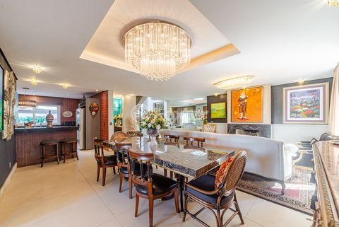 Image 22 - 868348