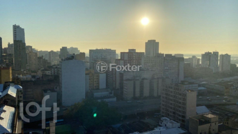 Image 24 - 868382