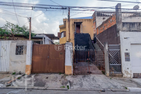 Image 34 - 868598