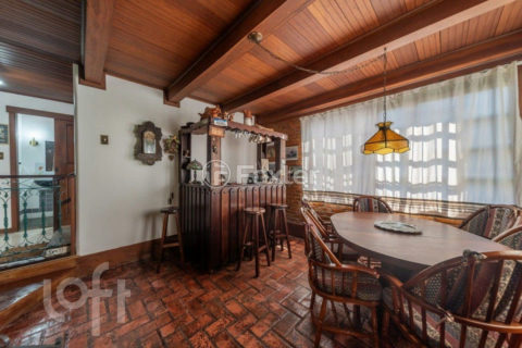 Image 29 - 868754