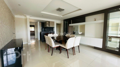 Image 22 - 868884