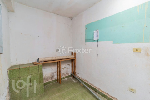 Image 31 - 869007