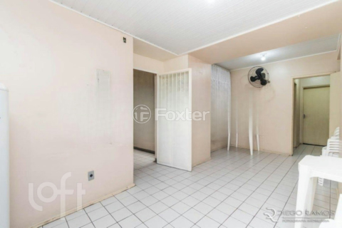 Image 31 - 869035