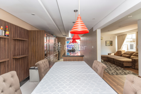 Image 67 - 869110