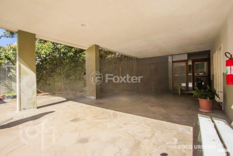 Image 21 - 869731