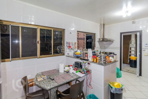 Image 30 - 870435