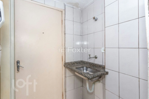 Image 4 - 871418