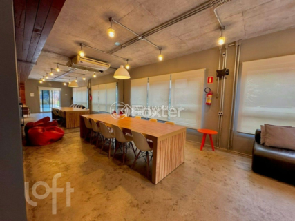 Image 21 - 871534