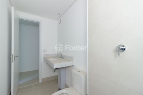 Image 21 - 871589
