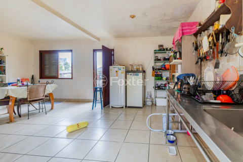 Image 34 - 8720