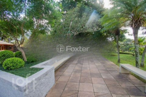 Image 24 - 872116