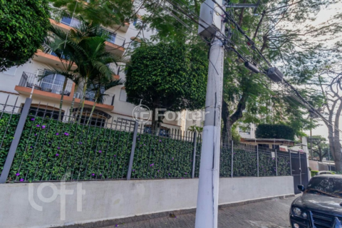Image 60 - 872297