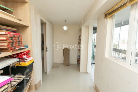 Image 21 - 872713