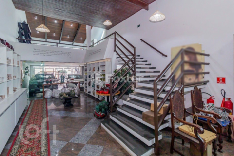 Image 31 - 872715