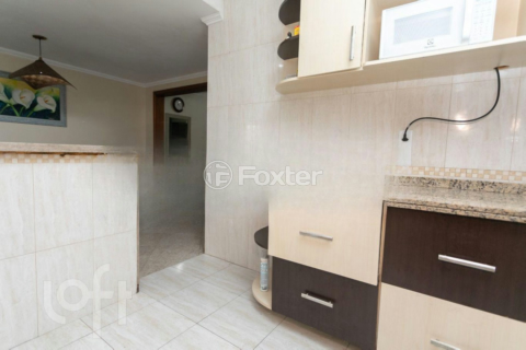 Image 9 - 872736