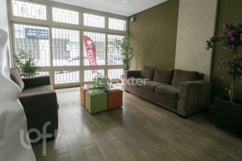 Image 21 - 873130