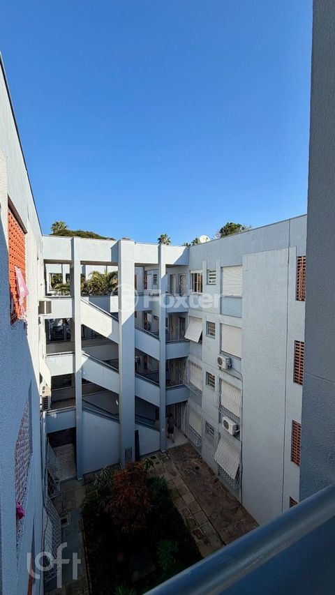 Image 3 - 873133