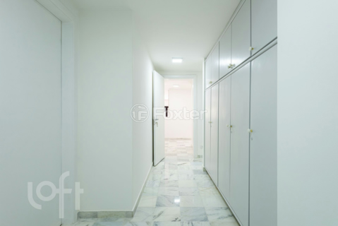 Image 22 - 873237