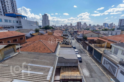 Image 33 - 873640