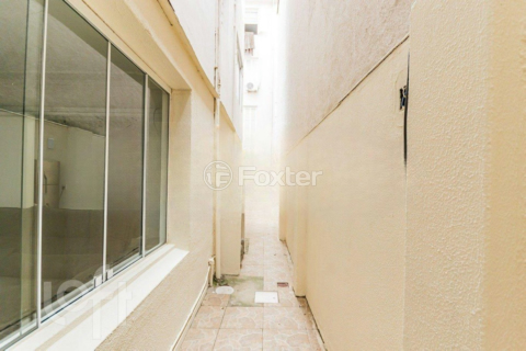 Image 28 - 873722