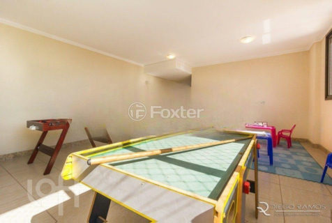 Image 33 - 874329