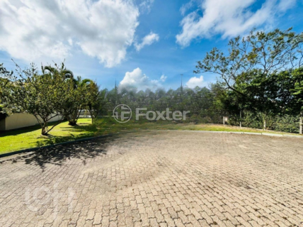 Image 33 - 874399