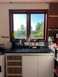 Image 21 - 874408
