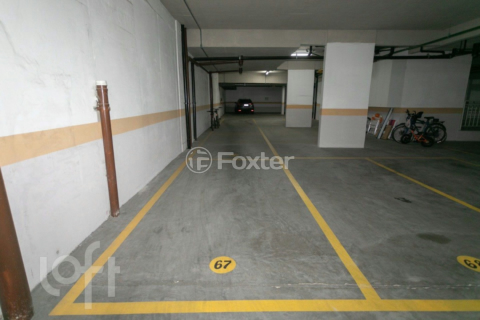 Image 50 - 874560