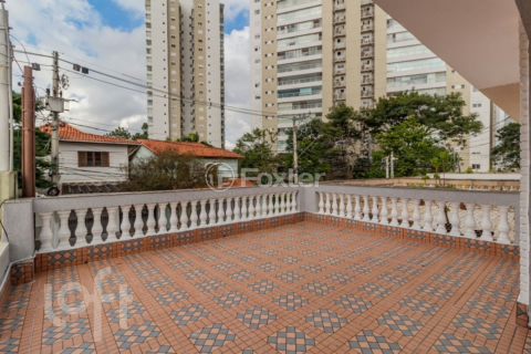 Image 32 - 874643