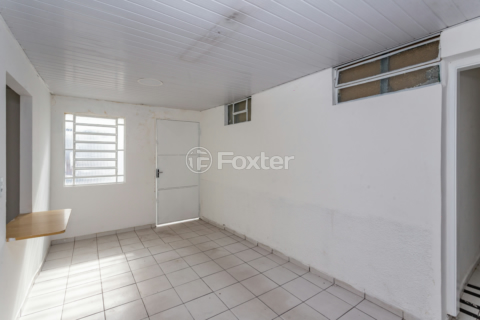 Image 70 - 875039