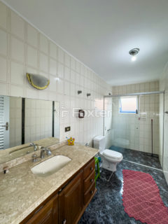 Image 22 - 875442