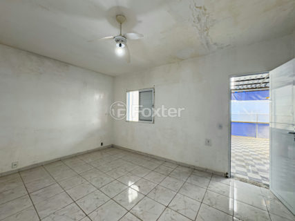 Image 44 - 875442