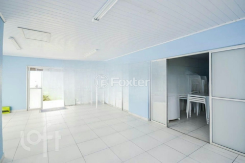 Image 35 - 875647
