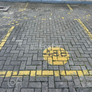 Image 56 - 875827