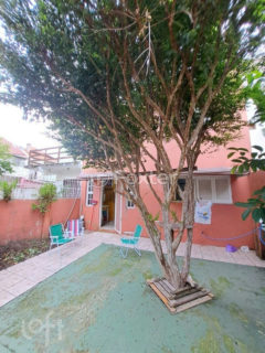 Image 27 - 875861