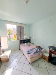 Image 9 - 875861