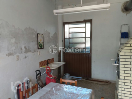 Image 7 - 875974