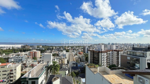 Image 37 - 876203