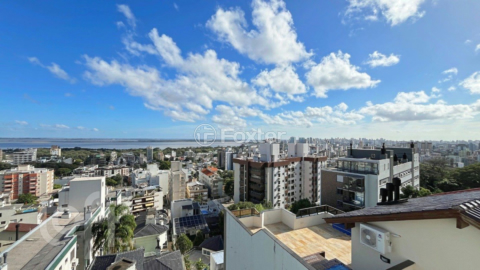 Image 28 - 876203